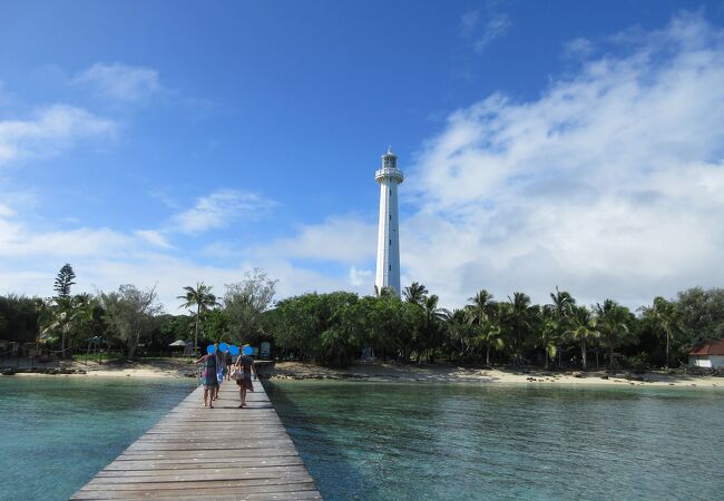 アメデ灯台日帰りツアー