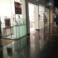 ヴィンス ジュエラーズ (グアム プレミア アウトレット店)