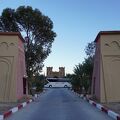 モロッコ周遊ツアーで宿泊したメルズーガ大砂丘へのベースとなるホテル。