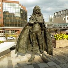 宇宙海賊キャプテンハーロックの像