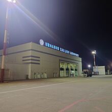 タシュケント国際空港 (TAS)