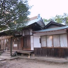 高屋神社