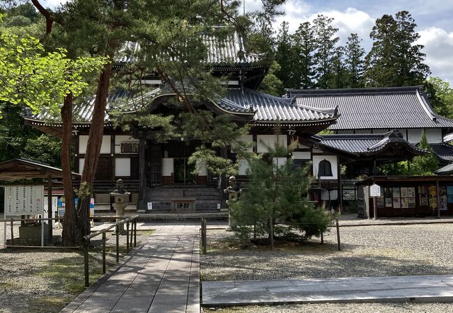 誕生寺(岡山県久米南町)