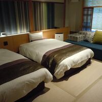 １０畳の和室　ベッドがあるのがユニーク