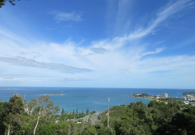 ウアントロの丘