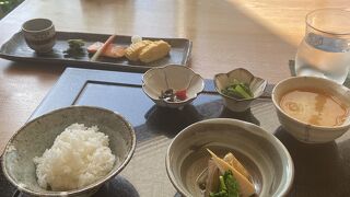 里山の宿　薪の音