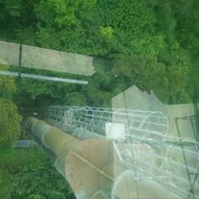 クリスタルから下を見ると