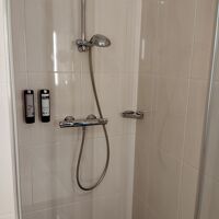 シャワーヘッドは取り外し可能