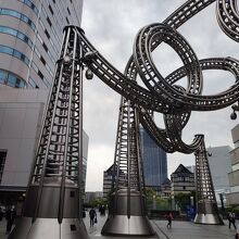 モニュメント　銀色 220x220_19684476.jpg?