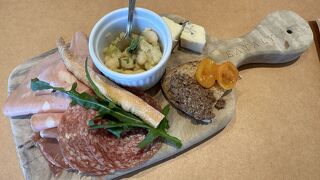 イータリー 原宿店