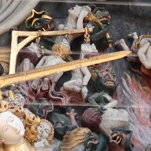 舌で吊るされた者