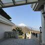 富士山が見える丘にあるエクシブです。露天風呂は山中湖サンクチュアリ・ヴィラのお風呂を利用します。