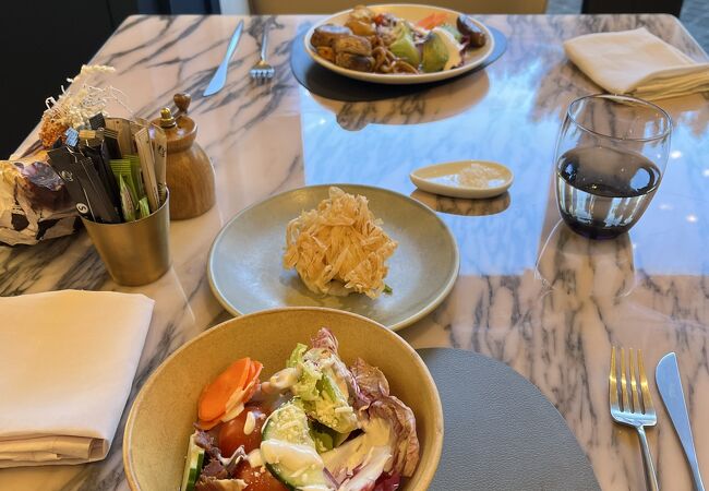 ハース レストラン＆ラウンジ