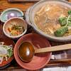 名物のあさり鍋を食べに行きました。
