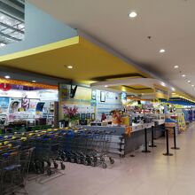 ハイパーマート (モル バリ ギャラリア)