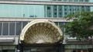 ザ レベリー サイゴン