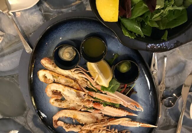 オフィチナ デル マーレ