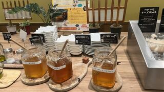 はちみつとチーズ食べ放題