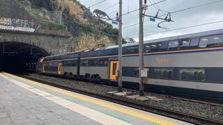 リオマッジョーレ駅