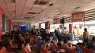 ミェンタイ バスターミナル