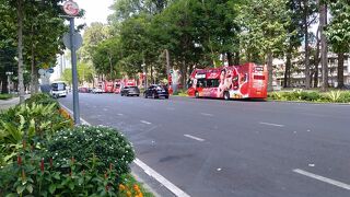 広大、綺麗な公園!