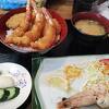 お手軽食堂　海老サラダあります