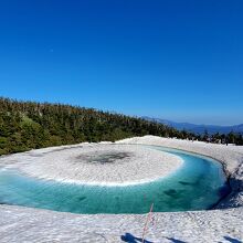 自然が織り成す神秘の絶景ドラゴンアイ