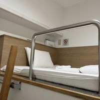 ベッドは上段なのでちょっと苦労しました。