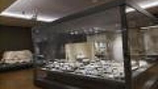 歴史を知るには