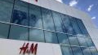 H&M (カ マカナ アリイ店)