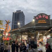 名物に美味いものなしの感じかな