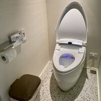 トイレはウォシュレット付き