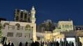 ジッダの歴史地区：メッカの入口