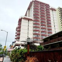 安い方のピンクパレス