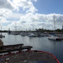 アラワイ ヨット ハーバー