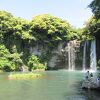 水量が多い綺麗な滝