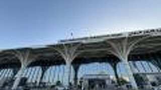 国内線は保安検査後一択