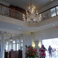 一階入り口付近風景