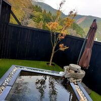 部屋の露天風呂も大きい!　