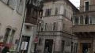 パラッツォ メリ デル モンテ