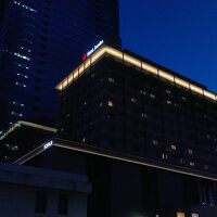 夜の神戸ホテルジュラク