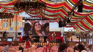 春に行われるオクトーバーフェストのミニ版です。