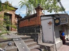 Dewi Ayu Accommodation 写真