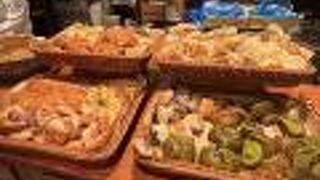 モーニングの食べ放題を利用しました。タイミングによって甘いパンが多かったりします