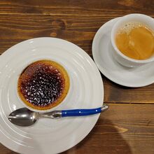 多良間島黒糖のクレームブリュレ