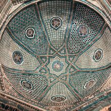 丸いドーム天井