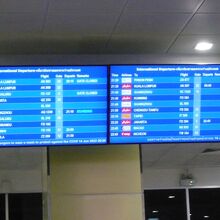 ドンムアン空港の夜間は、特に格安航空便が多くなっています。