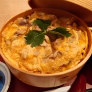 比内地鶏を存分に味わえる究極の親子丼