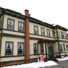 明治３６年築の木造２階建