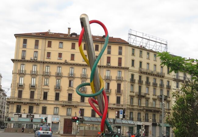 ルイージ カドルナヒロバ